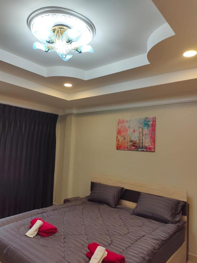 Highwood Mansion Bed & Breakfast Pattaya Luaran gambar