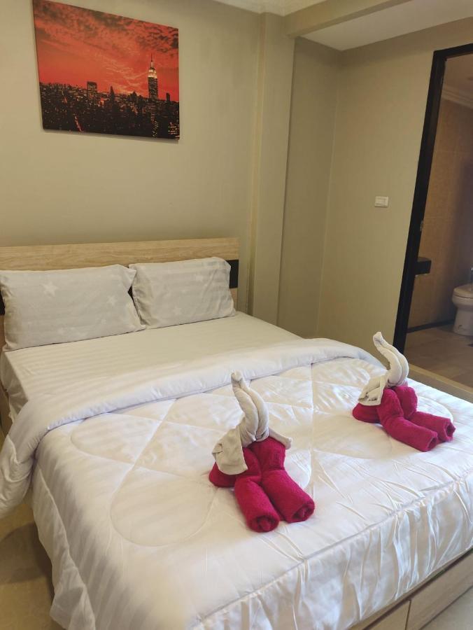 Highwood Mansion Bed & Breakfast Pattaya Luaran gambar